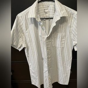 Men’s Blue and White Button Down Shirt